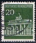 Stamps Germany -  Scott  953  Puerta de Brandesnb