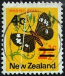 Sellos del Mundo : Oceania : Nueva_Zelanda : Magpie Moth / Abraxas grossulariata