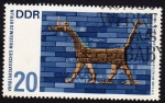 Stamps : Europe : Germany :  Detalle de mural Museo de Berlin