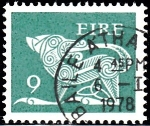 Stamps : Europe : Ireland :  Prehistoric Art.