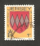 Sellos de Europa - Isla de Jersey -  237 - blasón de la familia de Carteret