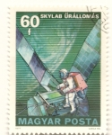 Stamps : Europe : Hungary :  SKYLAB primera estacion USA