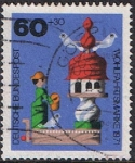 Stamps Germany -  OBRAS DE BENEFICENCIA. JUGUETES DE MADERA