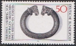 Stamps Germany -  PATRIMONIO ARQUEOLÓGICO. INSIGNIA PRINCIPE CÉLTICO
