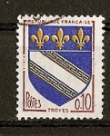 Sellos de Europa - Francia -  Escudos./ Troyes./ Color amarillo desplazado.