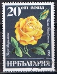 Sellos de Europa - Bulgaria -  Scott  3077  Rosa radiman