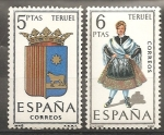 Stamps Spain -  Escudo y traje típico  (Teruel)