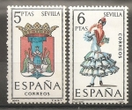 Sellos de Europa - Espa�a -  Escudo y traje típico (Sevilla)