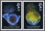 Stamps : Europe : United_Kingdom :  FUEGOS ARTIFICIALES. CORNETA Y GLOBO