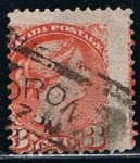 Stamps Canada -  Scott  37b  Reina Victoria (3)