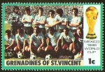 Stamps America - Saint Vincent and the Grenadines -  FUTBOL - MEXICO 1986 - URUGUAY