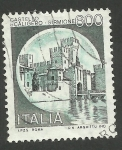 Sellos de Europa - Italia -  Castillo