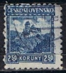 Stamps : Europe : Czechoslovakia :  Scott  111  Castillo Karlstein (2)