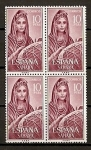 Stamps Spain -  Musicos Indigenas.