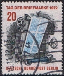 Stamps : Europe : Germany :  BERLIN. DIA DEL SELLO 1972