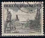 Sellos de Europa - Checoslovaquia -  722 - Puente de Charles y Castillo de Praga
