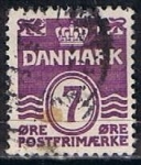 Sellos de Europa - Dinamarca -  Scott  225  Cifras 