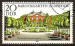Stamps : Europe : Germany :  Jardines barrocos.castillo Belbedere en Weimar (DDR)