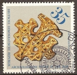 Stamps Germany -  Los hallazgos arqueológicos en DDR.Colgante de Oro 500 u.Z.