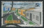 Sellos de Africa - Nigeria -  S490 - Desarrollo vivienda moderna
