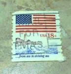 Sellos de America - Estados Unidos -  Flag from sea toshining sea