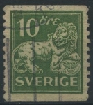 Sellos de Europa - Suecia -  S118 - León heráldico apoyado escudo armas