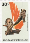 Sellos del Mundo : Africa : Rwanda : Instrumentos de musica africanos