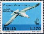 Sellos de Europa - Italia -  SALVAGUARDA DEL MAR. FAUNA MARITIMA DEL MEDITERRÁNEO EN VIAS DE EXTINCIÓN. LARUS ANDOUNINII. Y&T Nº 