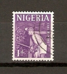 Sellos de Africa - Nigeria -  MINERO  EXTRAYENDO  CARBÒN