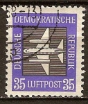 Sellos de Europa - Alemania -  Correo aereo-por vía aérea avión (DDR).