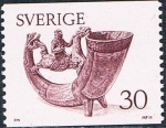 Stamps : Europe : Sweden :  SERIE BÁSICA. CUERNO PARA BEBER, EN MADERA, SIGLO XIII. Y&T Nº 936