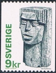 Stamps : Europe : Sweden :  SERIE BÁSICA. ESCULTURA SOBRE MADERA, DE BROR HJORTH. Y&T Nº 938