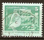 Sellos de Europa - Alemania -  Zoológico de Berlín,casa Alfred Brehm(a)DDR.