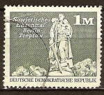 Stamps Germany -  Monumento soviético en Treptow Park,Berlin-DDR.