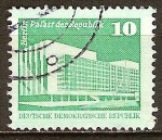 Sellos de Europa - Alemania -  Fuente de Neptuno y Ayuntamiento,Berlín-DDR.