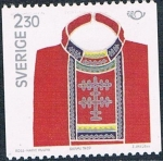 Stamps : Europe : Sweden :  FONDO DE COOPERACIÓN NÓRDICO. VESTIDOS POPULARES. CHALECO DE LANA DE MUJER