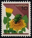 Stamps Japan -  Insecto en flor