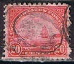Stamps United States -  Scott  567  Puerta dorada (9)