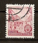 Stamps : Europe : Germany :  DDR / Plan Quinquenal -Heliograbados.