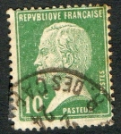 Stamps : Europe : France :  Republique Francaise . Postes.Pasteur.