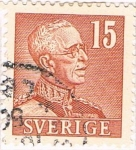 Stamps Sweden -  GUSTAVO V 1939-42. DENT. A LOS 4 LADOS  Y&T Nº 261a