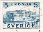 Sellos de Europa - Suecia -  PALACIO REAL DE ESTOCOLMO. DENT. 12 1/2 VERT. Y&T Nº 289b