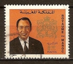Sellos de Africa - Marruecos -  El Rey Hassan y escudo de Armas.