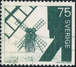 Stamps Sweden -  MOLINOS DE VIENTO DE LA ISLA DE OLAND. DENT. A 3 LADOS. Y&T Nº 692a