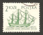 Sellos de Europa - Polonia -  1253 - barco de guerra del siglo XVIII