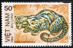 Stamps : Asia : Vietnam :  Mamíferos.