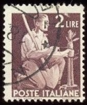 Stamps : Europe : Italy :  Peasant grafting a tree