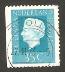 Stamps Netherlands -  945 a A - Reina Juliana