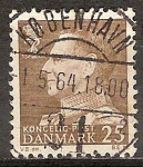 Sellos de Europa - Dinamarca -  El rey Frederik IX.