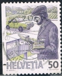 Stamps : Europe : Switzerland :  SERIE BÁSICA. TRATAMIENTO DEL CORREO. CARTERO DE 1986 DENTADO A 3 LADOS Sc Nº 786